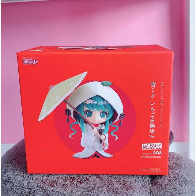 GOOD SMILE COMPANY(グッドスマイルカンパニー)の新品雪ミクいちご白無垢verねんどろいどフィギュア初音ミク鏡音リンレンボカロ エンタメ/ホビーのフィギュア(ゲームキャラクター)の商品写真