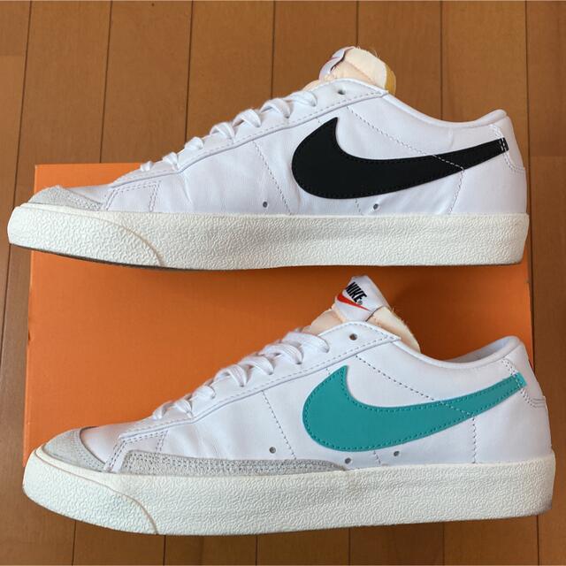 NIKE(ナイキ)の訳あり NIKE blazer  fragment  FPAR メンズの靴/シューズ(スニーカー)の商品写真