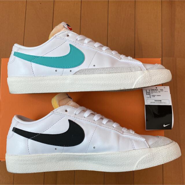 NIKE(ナイキ)の訳あり NIKE blazer  fragment  FPAR メンズの靴/シューズ(スニーカー)の商品写真