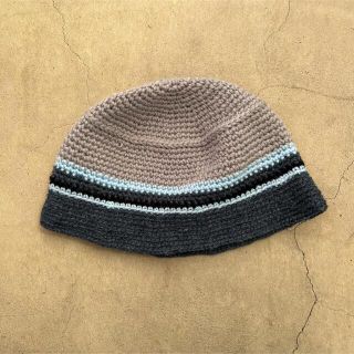 クラッシャーハット　ハンドメイド　編み(ハット)