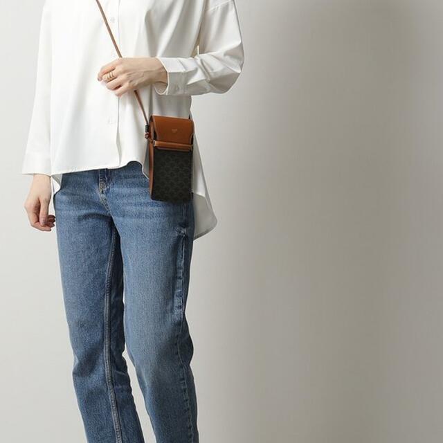 CELINE - セリーヌ フォンポーチ 美品の通販 by thyup|セリーヌ CELINE - セリーヌ フォンポーチ 美品の通販 by thyup|セリーヌ