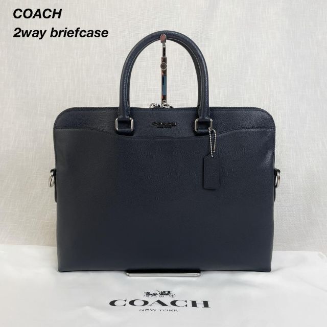 COACH(コーチ)の【極美品】コーチ 2way レザービジネスバッグ ショルダー 紺 F68029 メンズのバッグ(ビジネスバッグ)の商品写真
