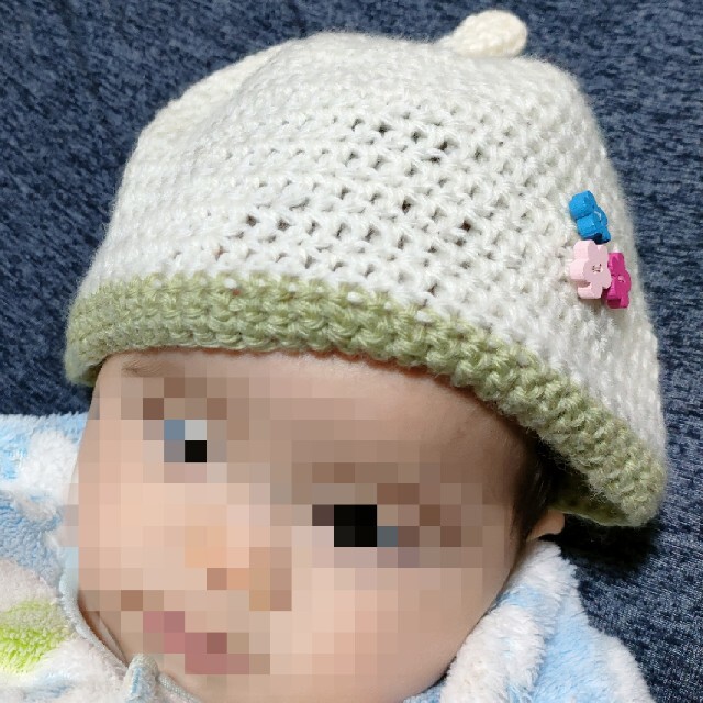 ハンドメイド　ニット帽子　新生児~2歳程度 キッズ/ベビー/マタニティのこども用ファッション小物(帽子)の商品写真