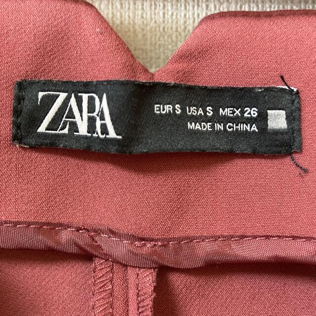 ZARA(ザラ)のZARA ハイウエストパンツ レディースのパンツ(カジュアルパンツ)の商品写真