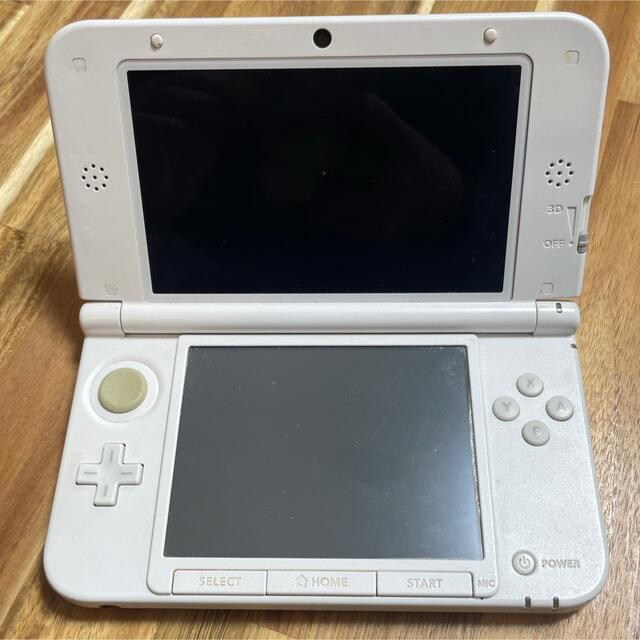 ニンテンドー3DS(ニンテンドー3DS)のニンテンドー3DS LLピンクXホワイト エンタメ/ホビーの雑誌(ゲーム)の商品写真