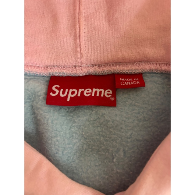 Supreme(シュプリーム)のSupreme S Logo Split Light Pink メンズのトップス(パーカー)の商品写真