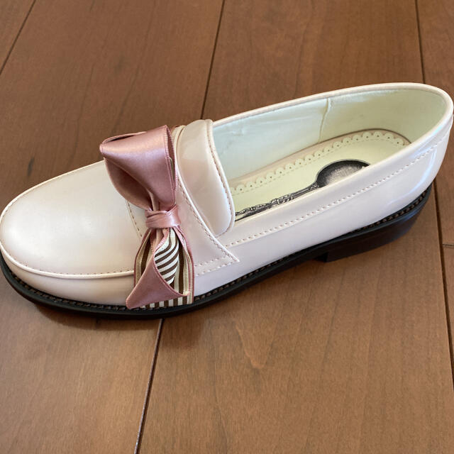 Angelic Pretty(アンジェリックプリティー)のマイラクラシック　mayla classic リボン　ローファー　パンプス レディースの靴/シューズ(ローファー/革靴)の商品写真