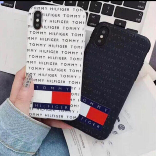 TOMMY HILFIGER(トミーヒルフィガー)のトミーヒルフィガー　iPhoneケース スマホ/家電/カメラのスマホアクセサリー(iPhoneケース)の商品写真