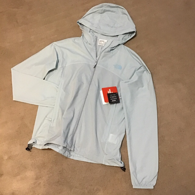 THE NORTH FACE  ナイロンパーカー　薄手　ジャケット