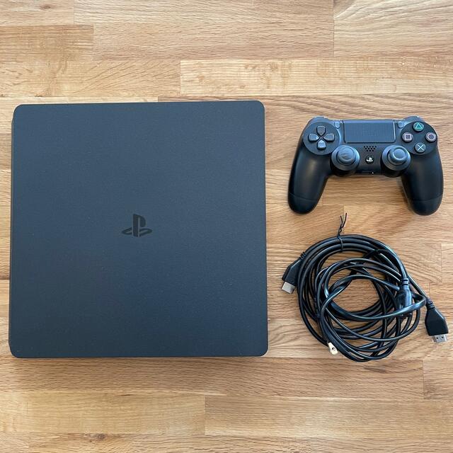 PlayStation4(プレイステーション4)の【美品】PlayStation4 プレステ4 本体　CUH-2100A エンタメ/ホビーのゲームソフト/ゲーム機本体(家庭用ゲーム機本体)の商品写真