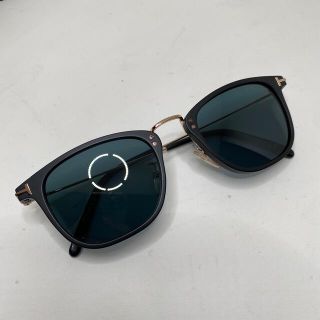 TOM FORD - TOM FORD サングラス TF672 02N Beauの通販 by ひらどん