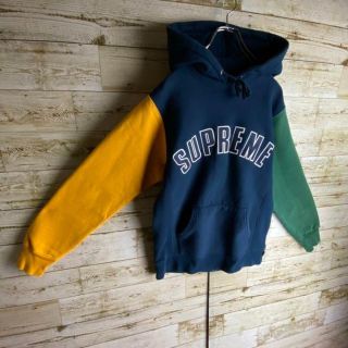 Supreme - 【即完売モデル】supreme☆アーチロゴマルチカラーパーカー