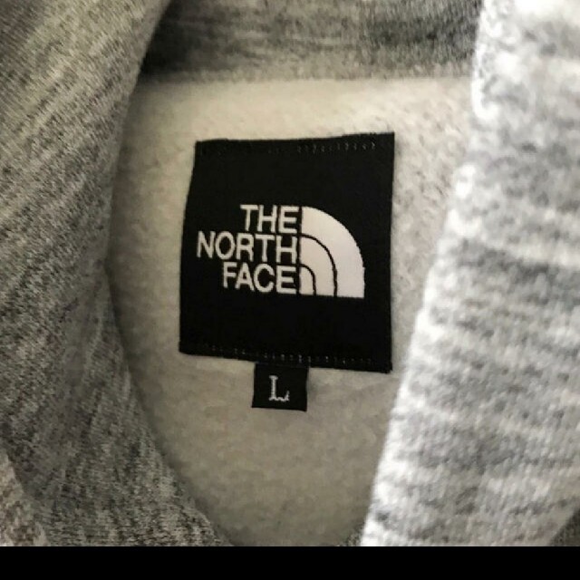 早い者勝ち！！　THE NORTH FACE 　フーディ　パーカー　スウェット 1