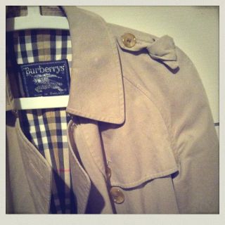 バーバリー(BURBERRY)のBurberry's定番トレンチコート(トレンチコート)