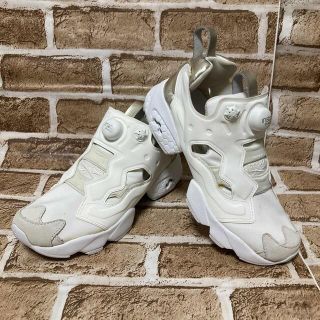 【超美品】Reebok リーボック ポンプフューリー　スニーカー  レザー　金(スニーカー)