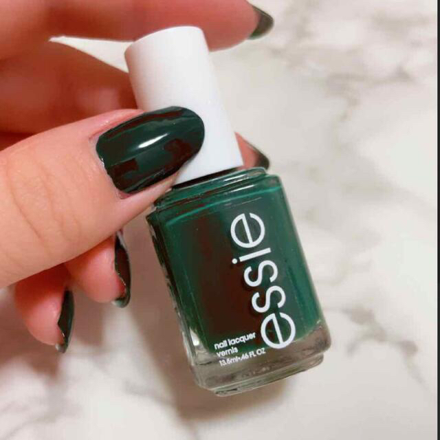 Essie(エッシー)の新品未開封☆essie☆ネイルポリッシュ 706 コスメ/美容のネイル(マニキュア)の商品写真