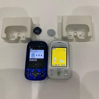 キョウセラ(京セラ)のマモリーノ3 青　白　2台セット　中古(携帯電話本体)