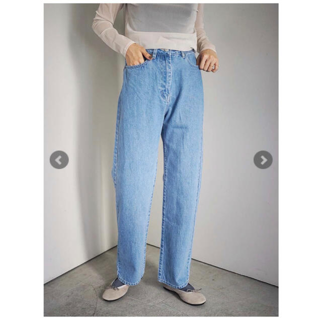 Ameri VINTAGE(アメリヴィンテージ)のKLOKE "Evade Straight Leg Jean"  デニムパンツ レディースのパンツ(デニム/ジーンズ)の商品写真