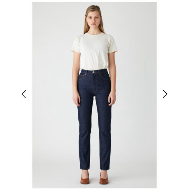 moussy(マウジー)のPLAIN JEANS STRAIGHT SLIM 25inch レディースのパンツ(デニム/ジーンズ)の商品写真