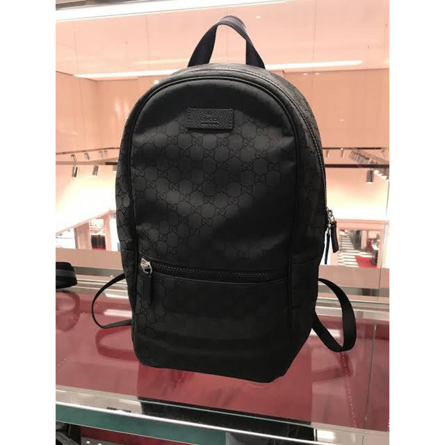 Gucci(グッチ)のGUCCI ナイロンバックパック　アウトレット レディースのバッグ(トートバッグ)の商品写真