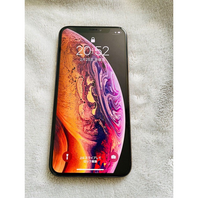 iPhone Xs 256GB SIMロック解除品