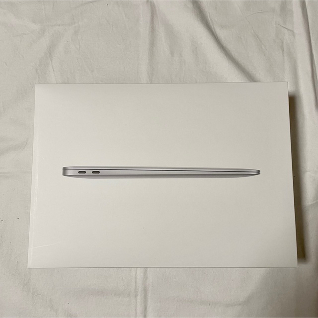 Mac (Apple)(マック)のM1 MacBook Air 13インチ シルバー メモリ16GB スマホ/家電/カメラのPC/タブレット(ノートPC)の商品写真