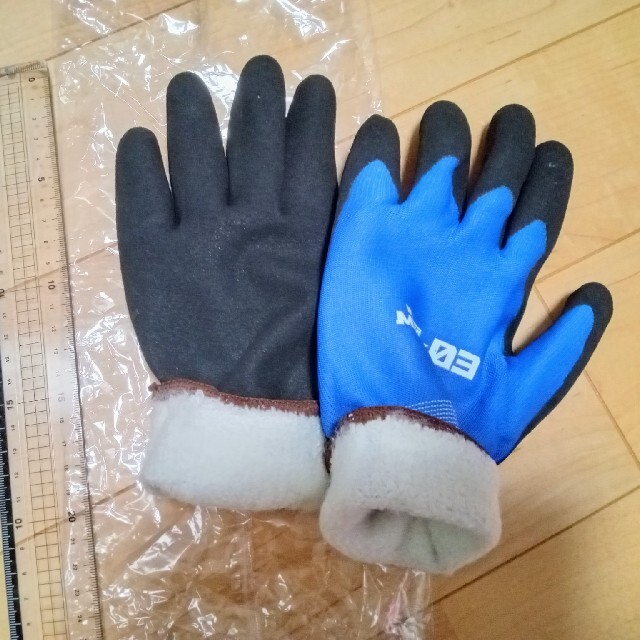 DUNLOP(ダンロップ)の〈ダンロップ〉WINTER  MAXX03 冬季作業用手袋 自動車/バイクの自動車(メンテナンス用品)の商品写真