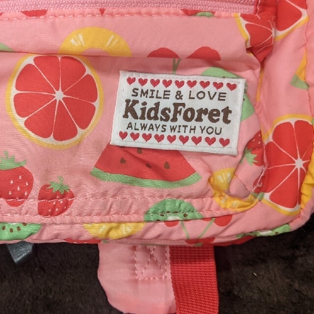 KIDS FORET(キッズフォーレ)のkids foret キッズフォーレ リュックサック Ｍサイズ ピンク フルーツ キッズ/ベビー/マタニティのこども用バッグ(リュックサック)の商品写真