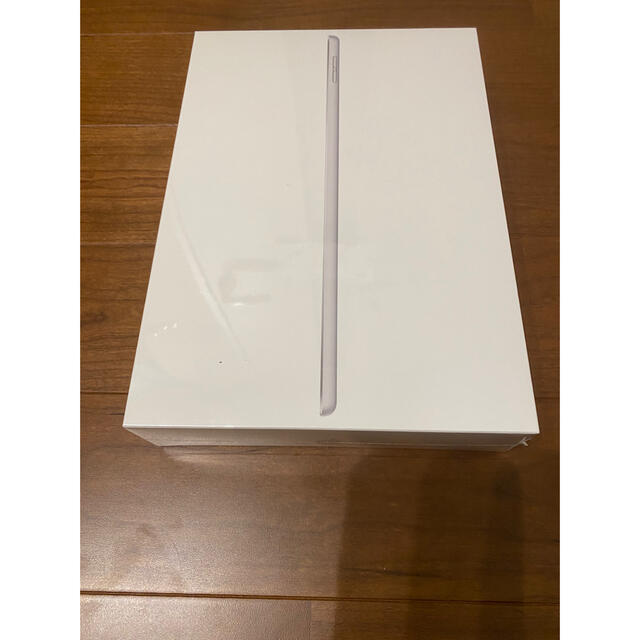 新品未使用 iPad 第9世代64GB Wi-Fiモデル シルバー 新品未使用 iPad 第9世代64GB Wi-Fiモデル シルバー