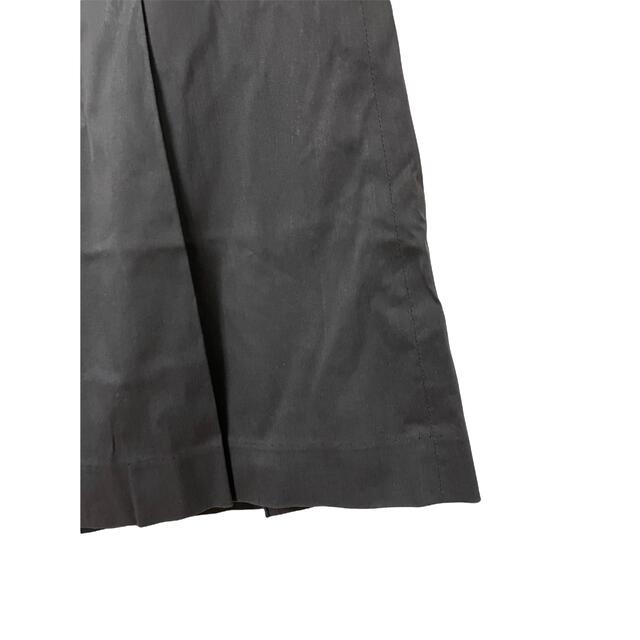 23区(ニジュウサンク)のONWARD【23区】ボックスプリーツひざ丈スカート　ダークグレー　Lサイズ レディースのスカート(ひざ丈スカート)の商品写真