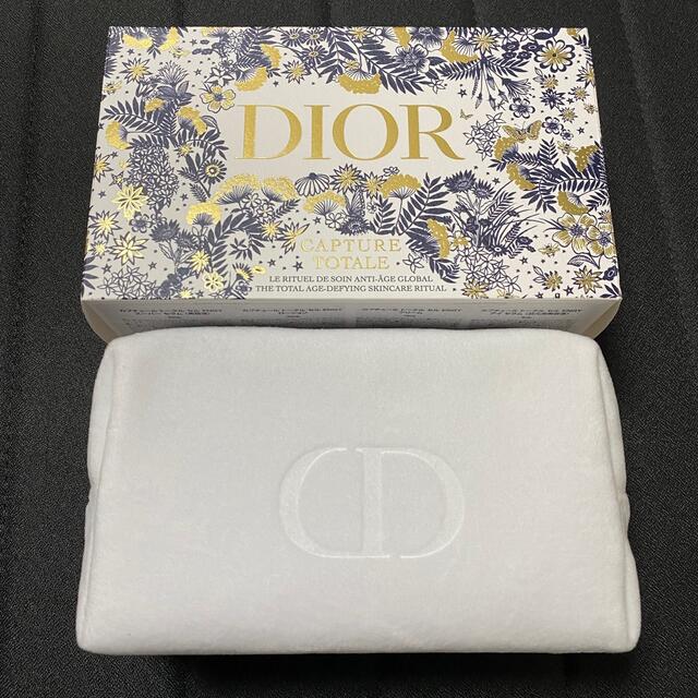 Dior - Dior ノベルティ ポーチ ホワイトの通販 by ma's shop｜ディオールならラクマ