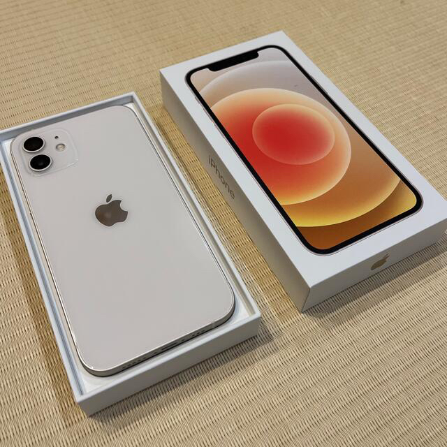 新品未使用　iPhone 12 128GB ホワイト