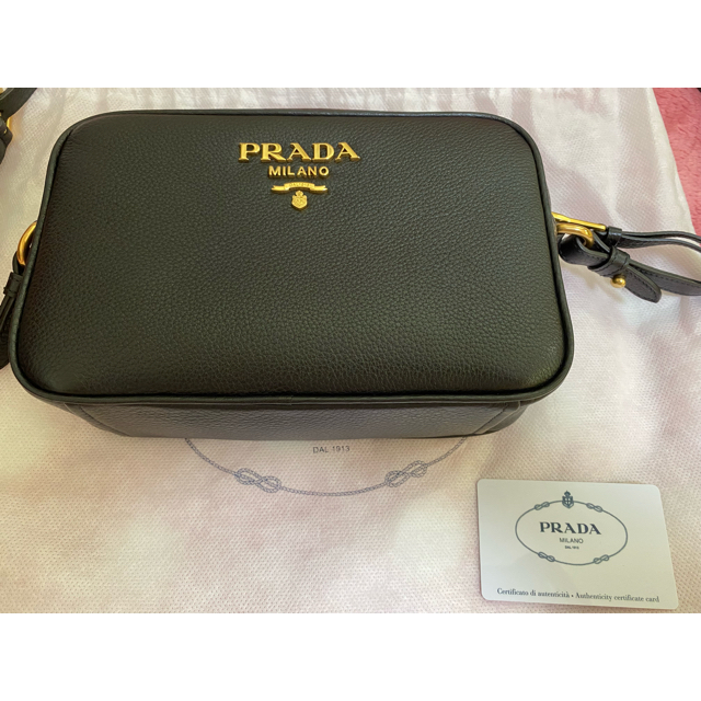 PRADA - PRADA ショルダーバッグの通販 by miiis shop｜プラダならラクマ