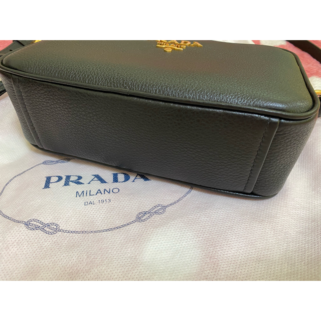 PRADA - PRADA ショルダーバッグの通販 by miiis shop｜プラダならラクマ