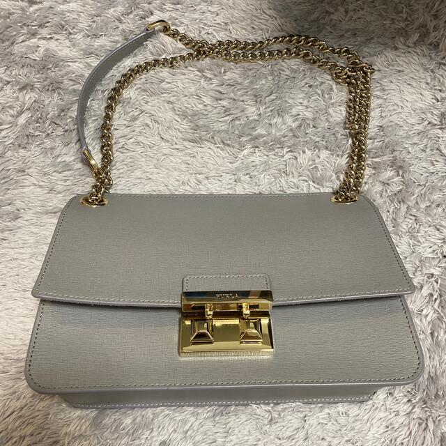 FURLA チェーンショルダーバッグ