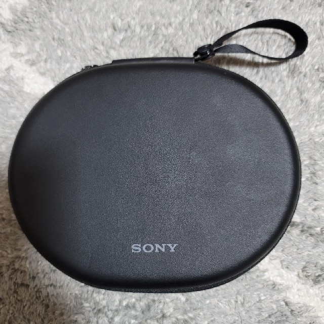 SONY(ソニー)のWH-1000XM2(B) スマホ/家電/カメラのオーディオ機器(ヘッドフォン/イヤフォン)の商品写真