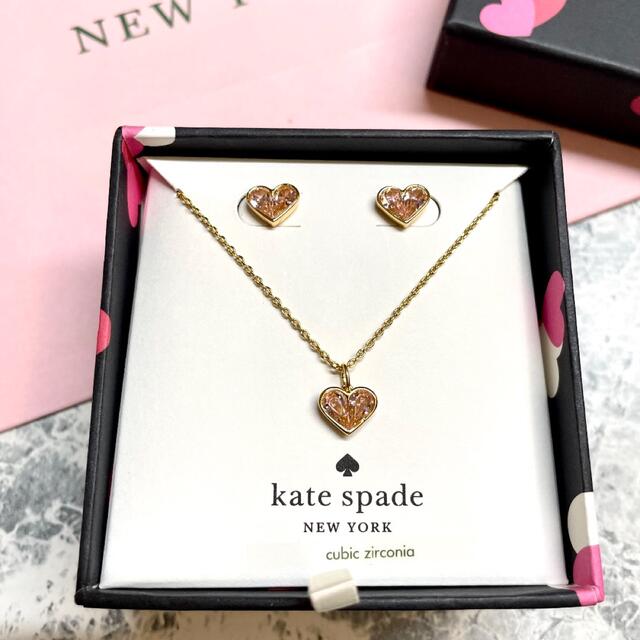 早い者勝ち　新品　kate spade ハート　ネックレス　ピアス