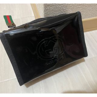 グッチ(Gucci)のGUCCI ポーチ 化粧ポーチ シンプル ノベルティ(ポーチ)