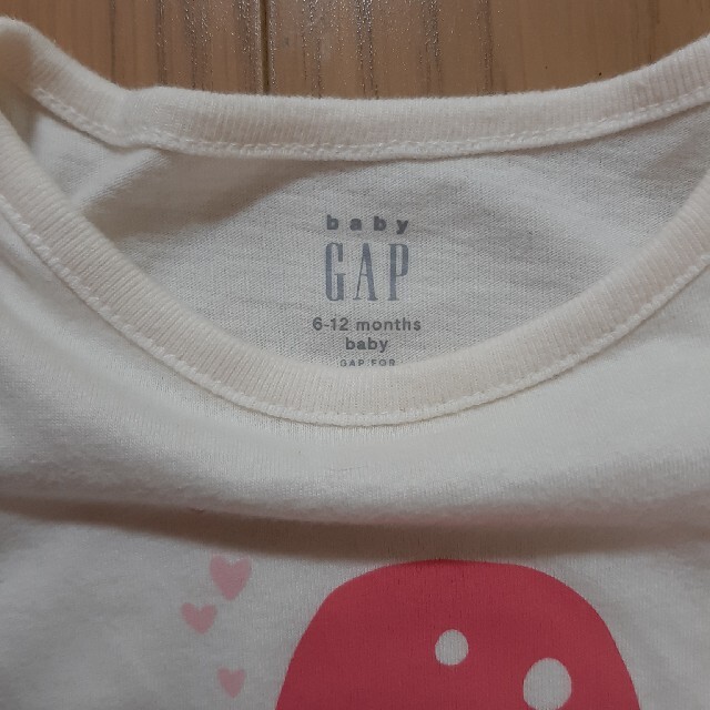 babyGAP(ベビーギャップ)のbabyGAP　フリル　タンクトップ　ロンパース　70size　2点セット キッズ/ベビー/マタニティのベビー服(~85cm)(ロンパース)の商品写真