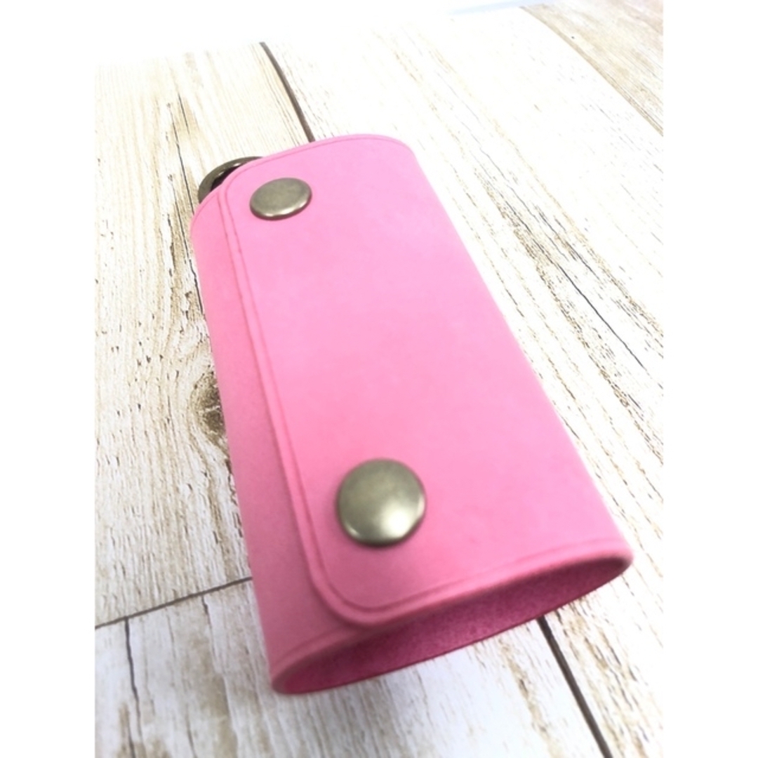 イタリア　レザー　スマートキーケース　マイネ　本革　日本製　ピンク レディースのファッション小物(キーホルダー)の商品写真