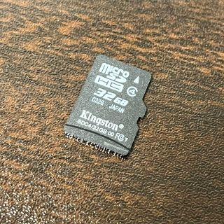 MicroSD HC 32GB KINGSTON(PC周辺機器)