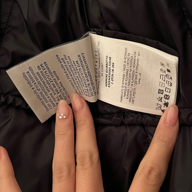 MONCLER(モンクレール)のモンクレール ダウンコート Hermine エルミンヌ サイズ00 レディースのジャケット/アウター(ダウンコート)の商品写真