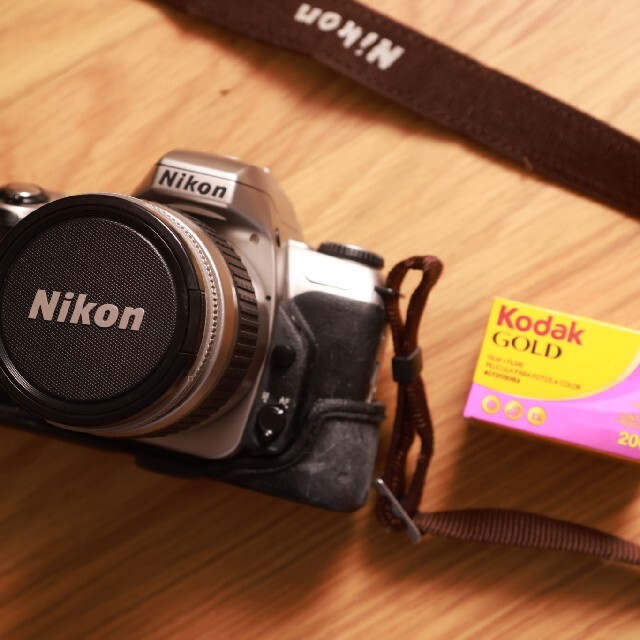 フィルム電池付 Nikon U フィルムカメラ レンズ 28-80mm