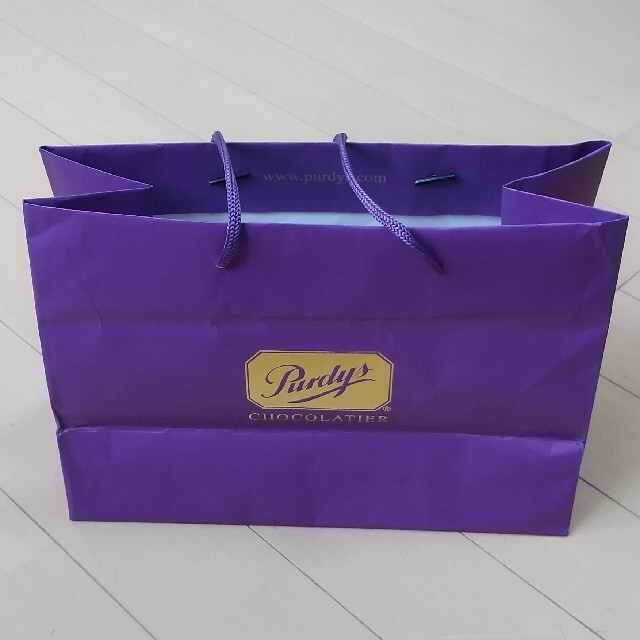 カナダ バンクーバー ショコラティエ Purdys プーディーズ 紙袋 レディースのバッグ(ショップ袋)の商品写真