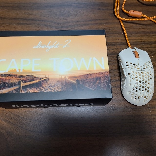 Finalmouse ULTRALIGHT2-CAPE TOWN スマホ/家電/カメラのPC/タブレット(PC周辺機器)の商品写真