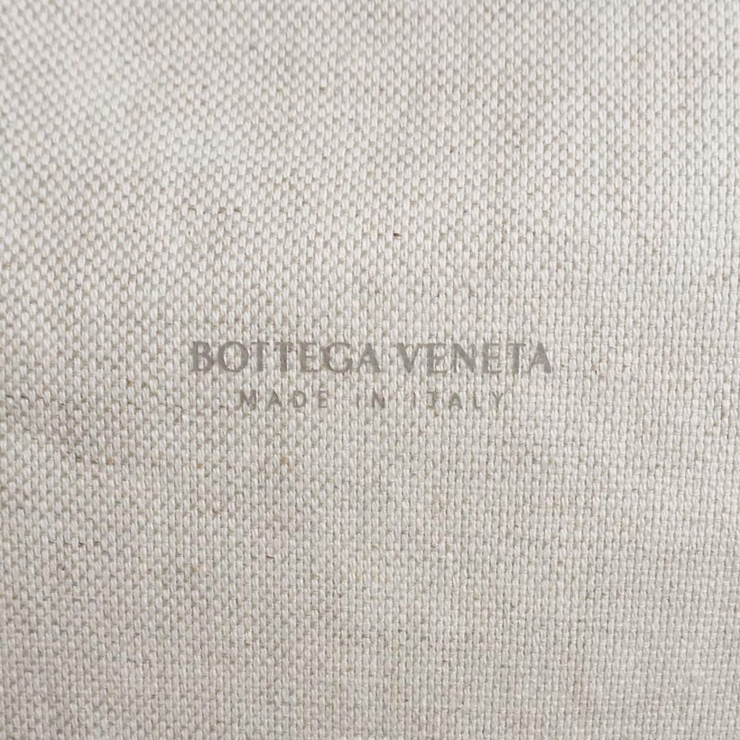 Bottega Veneta(ボッテガヴェネタ)のボッテガヴェネタ BOTTEGAVENETA キャンバス クラッチバッグ セカンドバッグ ポーチ 613412 ホワイト 白（未使用　展示品） レディースのバッグ(クラッチバッグ)の商品写真