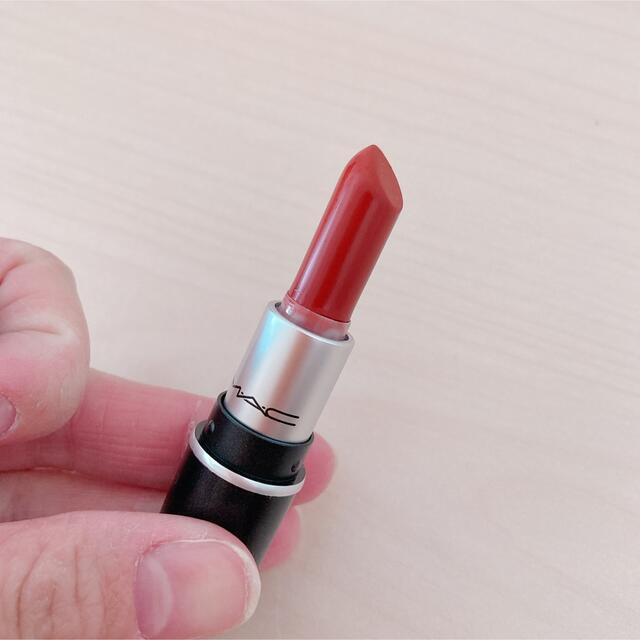 MAC(マック)のMAC リップスティック　チリ コスメ/美容のベースメイク/化粧品(口紅)の商品写真