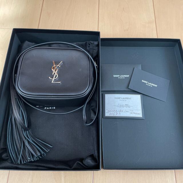 Saint Laurent(サンローラン)の美品！！サンローラン　ブラックスモールバッグ　 レディースのバッグ(ハンドバッグ)の商品写真