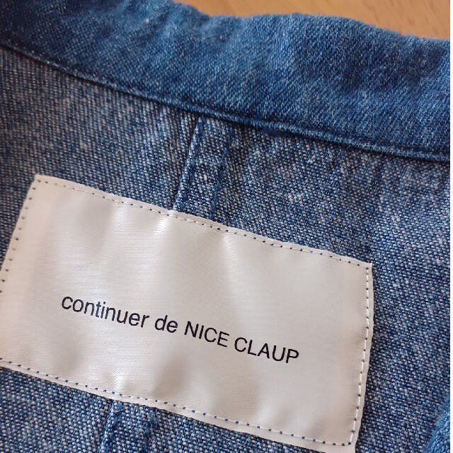 NICE CLAUP(ナイスクラップ)のcontinuer de NICE CLAUP デニム チェスターコート レディースのジャケット/アウター(チェスターコート)の商品写真