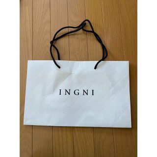 イング(INGNI)のショップ袋　INGNI 紙袋(ショップ袋)